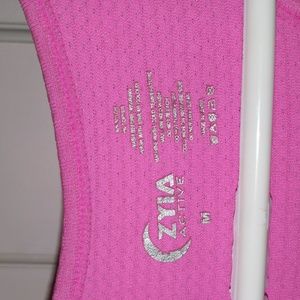 Zyia active pink tank top
